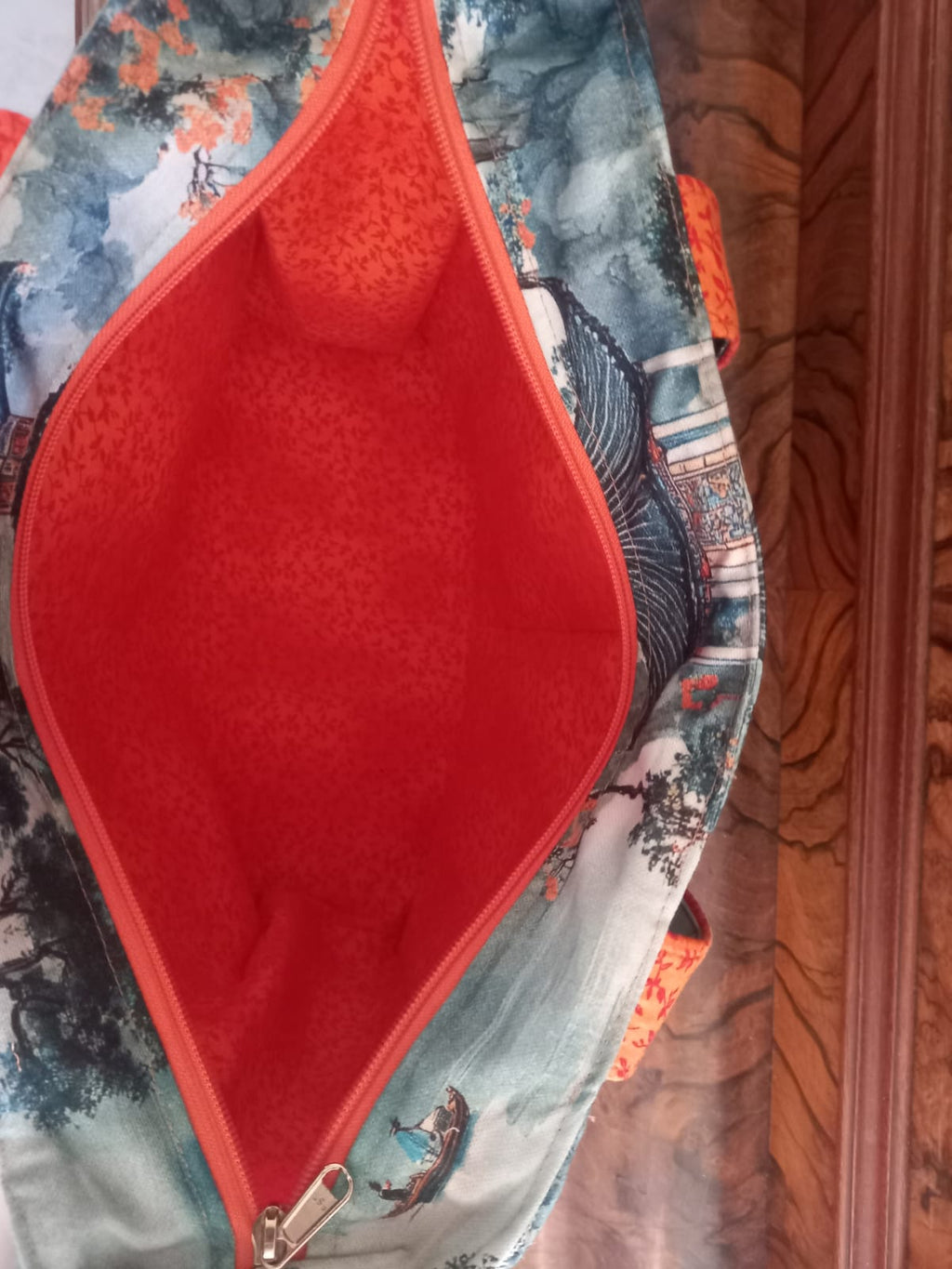 Chinoiserie Everyday Tote Bag with recessed zipper