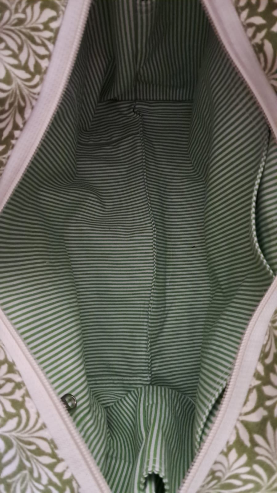Leafy Green & Leather Zippered Tote Bag